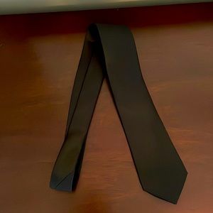 Solid black 100% Silk Michael Kors Tie